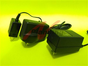 アートメイクマシン用 電源アダプター（4.5-5V2.5mm）