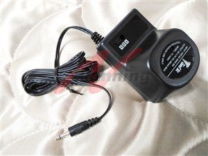 アートメイクマシン用 スピードコントローラー付電源アダプター（3-4.5V3.5mm）